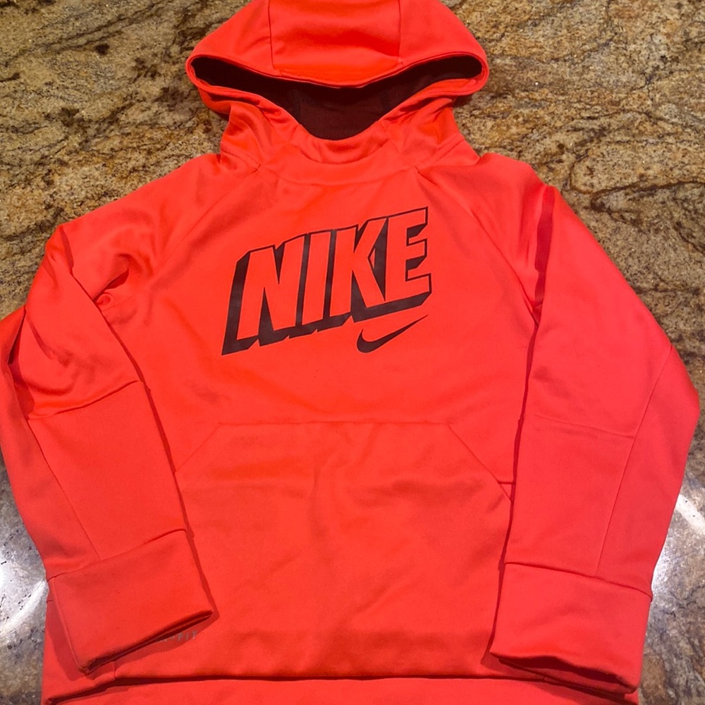 NWOT Nike hoodie